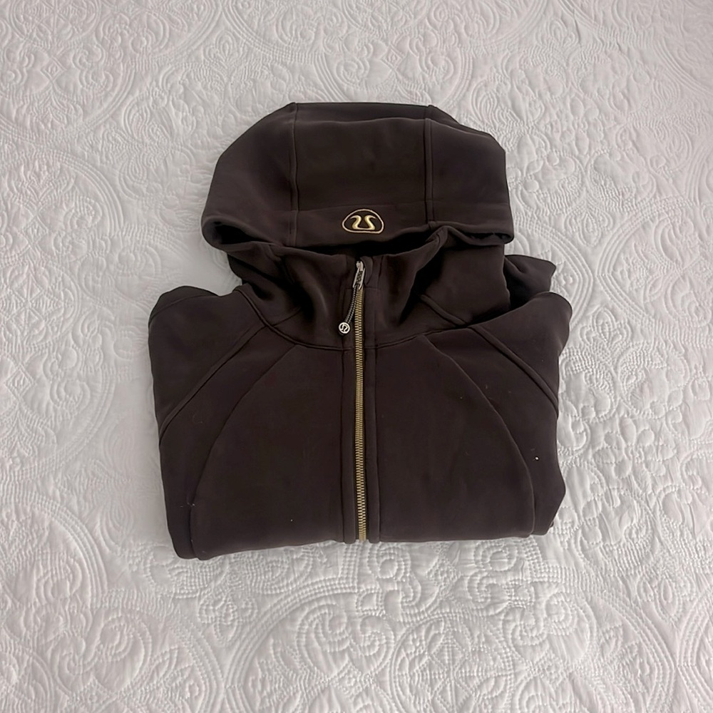 Lululemon scuba